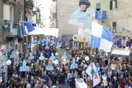 STREET ART TOUR OF SPANISH QUARTERS: on the footsteps of Maradona