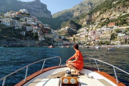 COASTLINE TOUR BY BOAT: Amalfi and Positano.