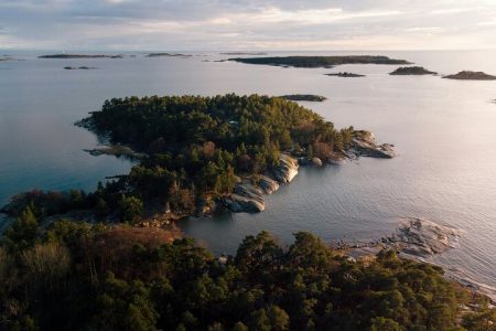 Half Day Guided Archipelago Exploration from Helsinki