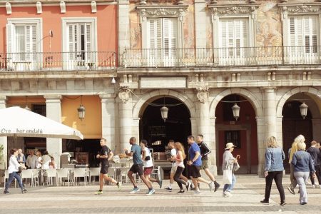 Running tour  – Highlights of Madrid – Palacio, Plaza Mayor, Retiro and more