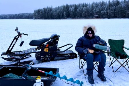 ICE FISHING SAFARI WITH LUNCH IN GLASS IGLOO