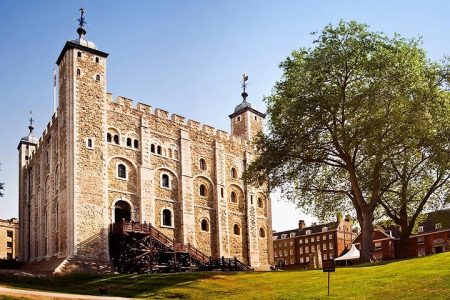 Self-Guided Audio Tour Medieval London: Legends, ghosts and fire