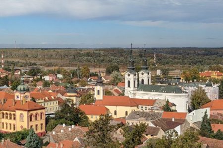 Однодневная экскурсия в Сремски Карловцы: история, вино и вдохновение!