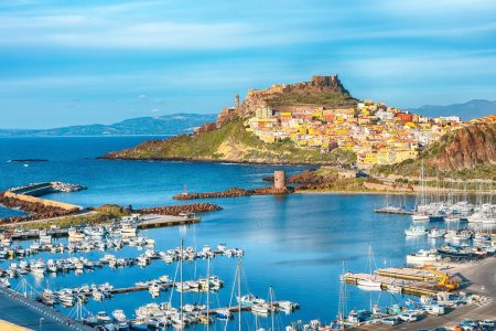 City tour of the medieval centre of Castelsardo with tasting