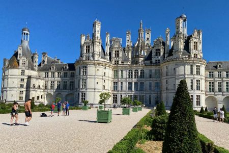 Private Chenonceau, Chambord, Amboise Loire Castles from Paris.