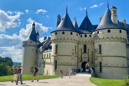 2-day Private Top 6 Loire Castles Live Guided tour from Paris.