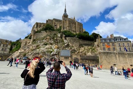 Mont Saint-Michel Small-group 2 to 7 people from Paris.