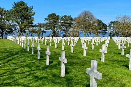 Private Normandy D-Day trip to Top 5 Sights from Caen or Bayeux by Mercedes.