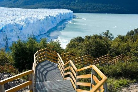 3-Days and 2 Nights Experience El Calafate with Airfare from Buenos Aires