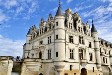 Loire Valley Top 3 Castles & Wine Small-Group Trip by Mercedes.