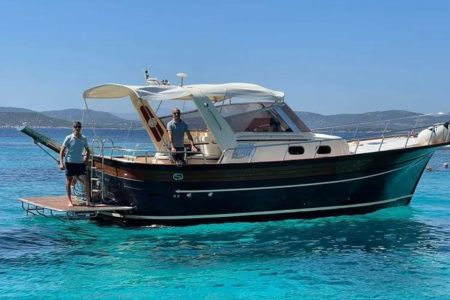 From Palau: wooden boat tours in southern Corsica