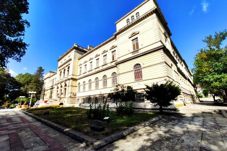 Self-guided tour in Varna Archaeological Museum + ticket