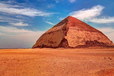 Private Day Tour pyramid of Sneferu and The Red Pyramid