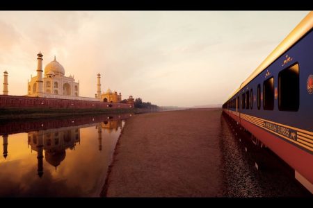 Day trip to Agra. Taj Mahal by Gatiman Express Train includes Guide,Transfers Sightseeings