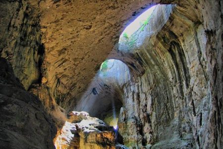 3 Caves tour – Saeva dupka , Eyes of God cave & Devetashka Cave