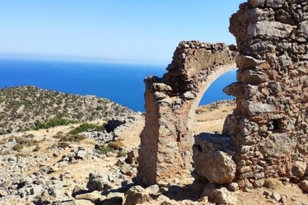 Half-Day Private Hiking Tour to the Akrotiri Peninsula