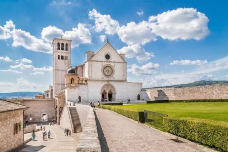 Private Full-Day Tour of Assisi and Cortona from Florence