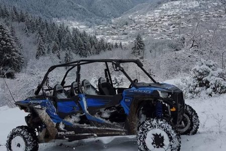 Private 4×4 Experience in the Rhodopes with Ostrich Farm Visit