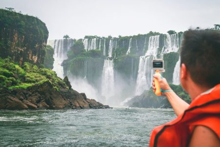 Iguazu Falls Private Tour Argentinean side with Navigation option