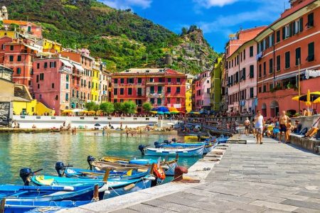 Cinque Terre Small Group Tour with Limoncino Tasting from La Spezia Train Station