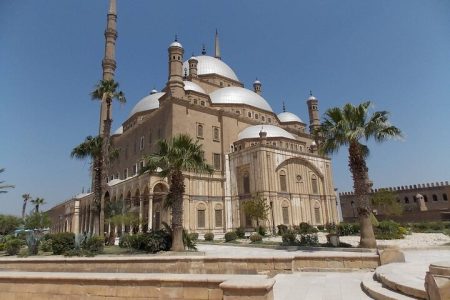 Full Day Tour to Egyptian Museum Citadel and Old Cairo