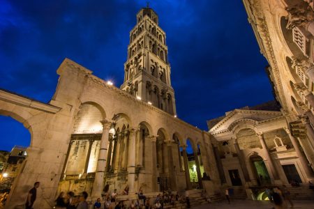 Evening Group Walking Tour – Split Old City Diocletian’s Palace