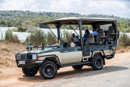 SUNRISE SAFARI IN AN OPEN JEEP –  NAIROBI NATIONAL PARK.