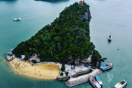 Ha Long Bay Full Day Trip with 5* Cruise & Fast Expressway Round-Trip Transfer from Hanoi