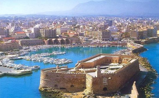 Day 6: Cruise – Crete (Heraklion) & Santorini